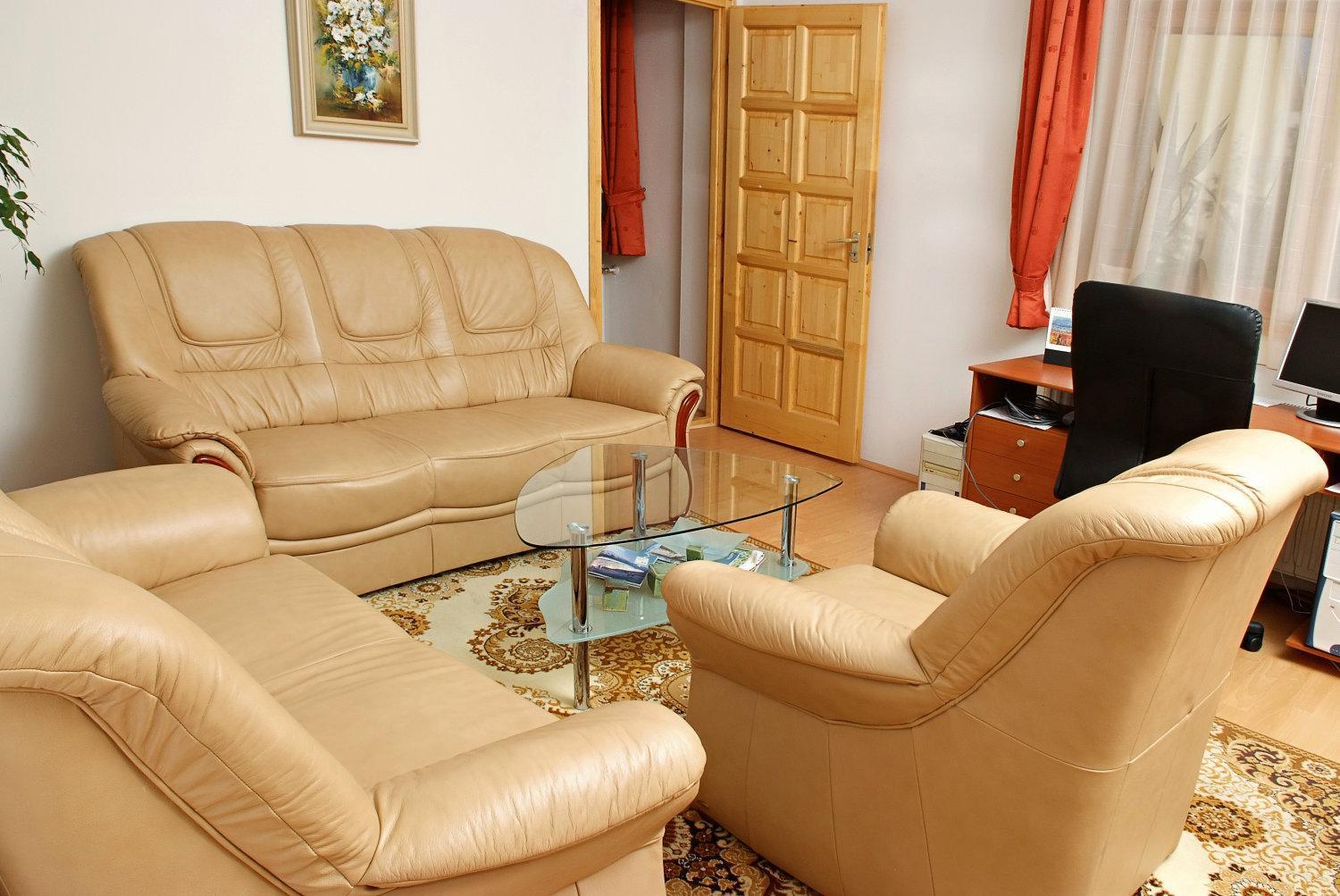 Liszt Apartman Pecs Luaran gambar